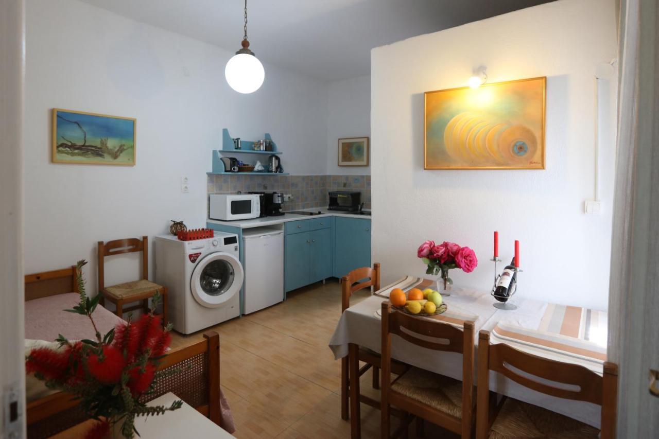 Bella Vista Apartment Batsi  Bagian luar foto