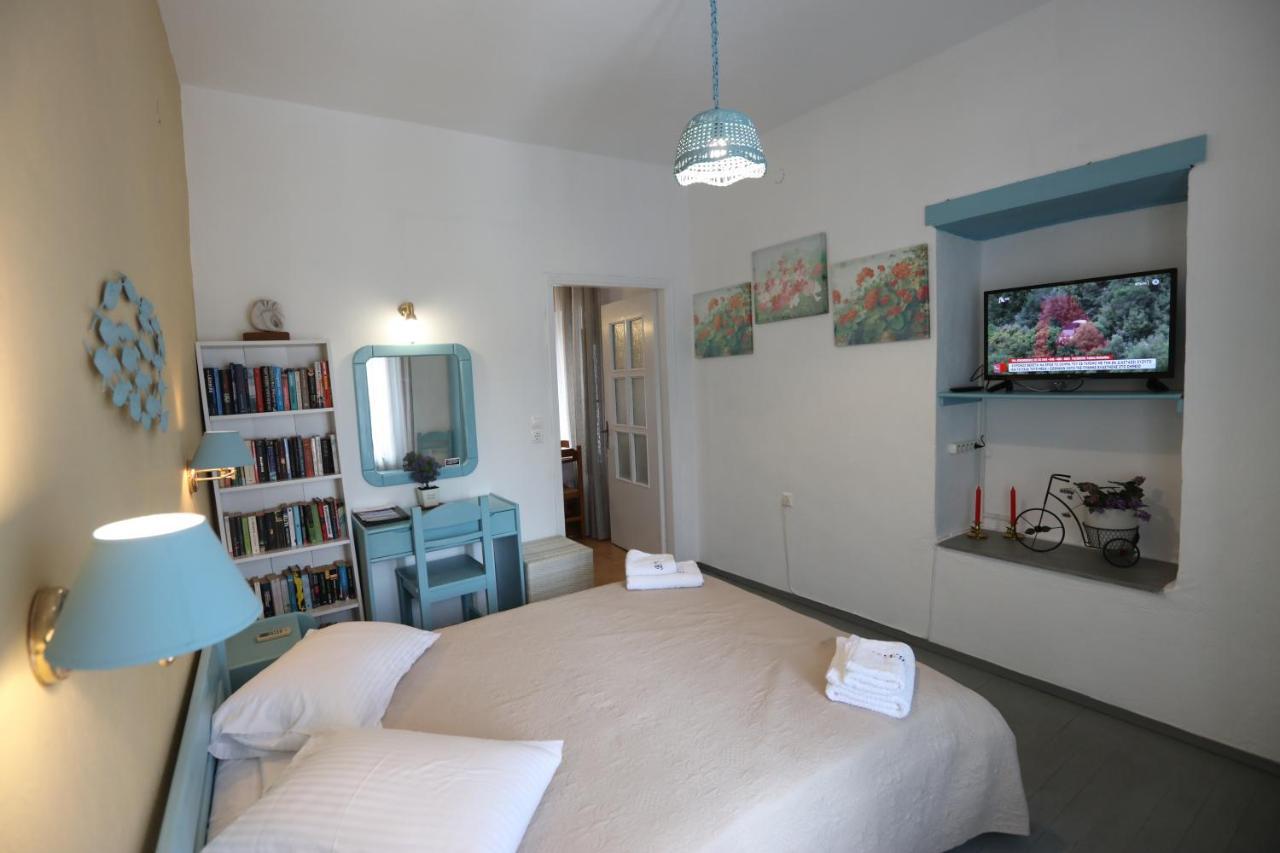 Bella Vista Apartment Batsi  Bagian luar foto